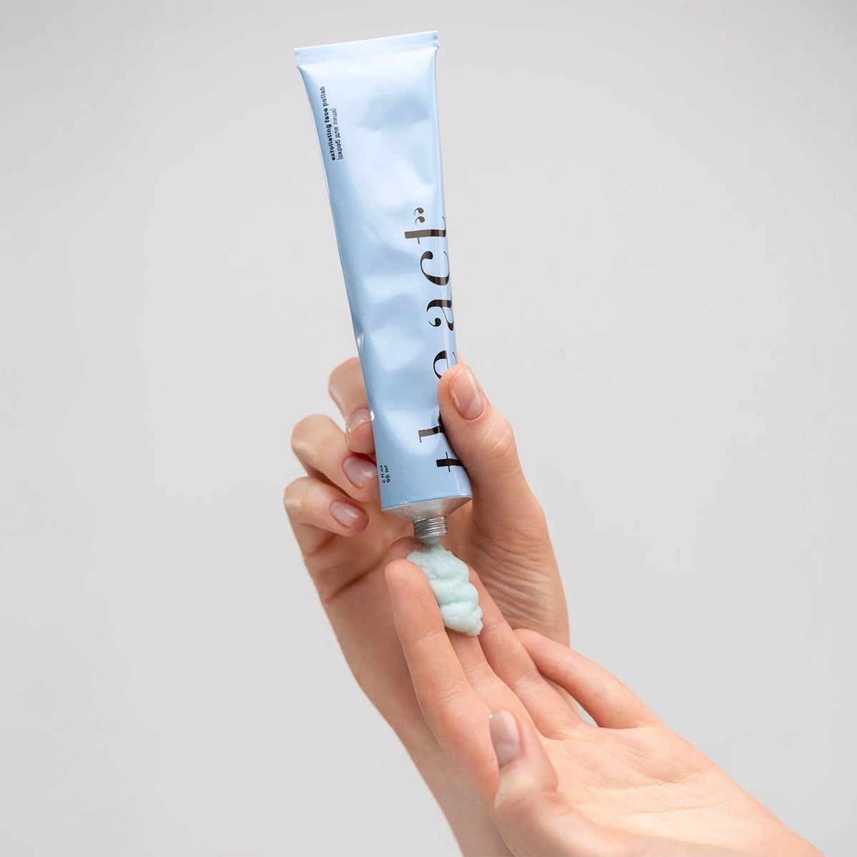 Exfoliating Face Polish - The Act - Hallburg.ae