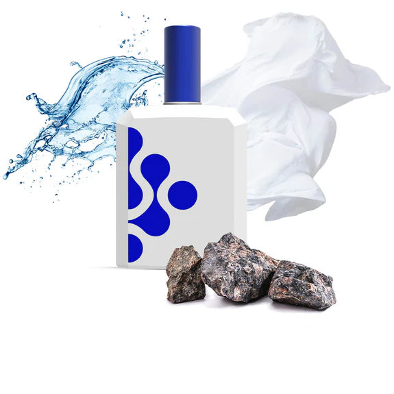 This is Not a Blue Bottle 1.5 - Histories de Parfums | Hallburg AE.