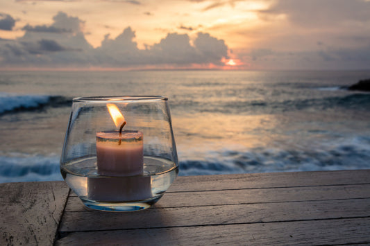 Why Hallburg Scented Candles Are Becoming Essential in GCC Interior Decor